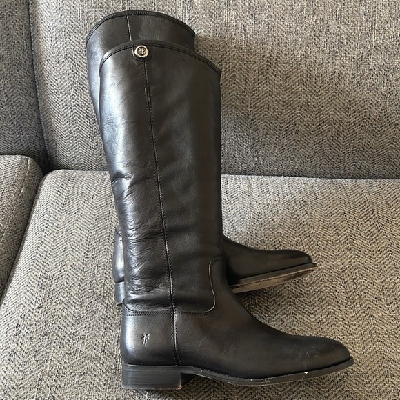 Frye Melissa Black leather boots Size: 7.5B - Picture 6 of 16